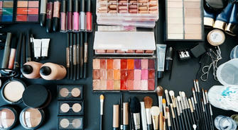 Analysis of makeup styles in different cultures around the world: the story behind beauty makeup