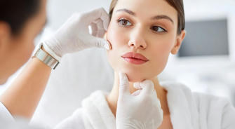 Botox: The Anti-Aging Miracle from Medicine to Beauty 💉✨